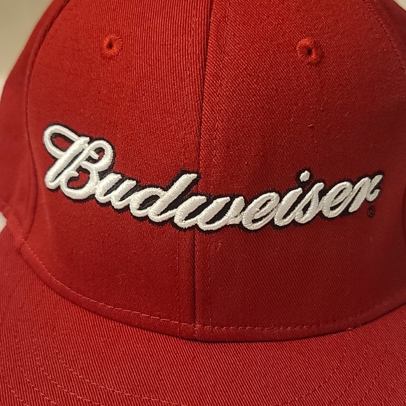 Red Budweiser Snapback - Picture 6 of 6
